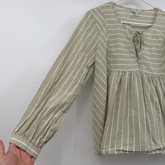 Lucky Brand Top Women Medium Green Beige Long Sleeve Stripes Tie Front Keyhole - Picture 3 of 10